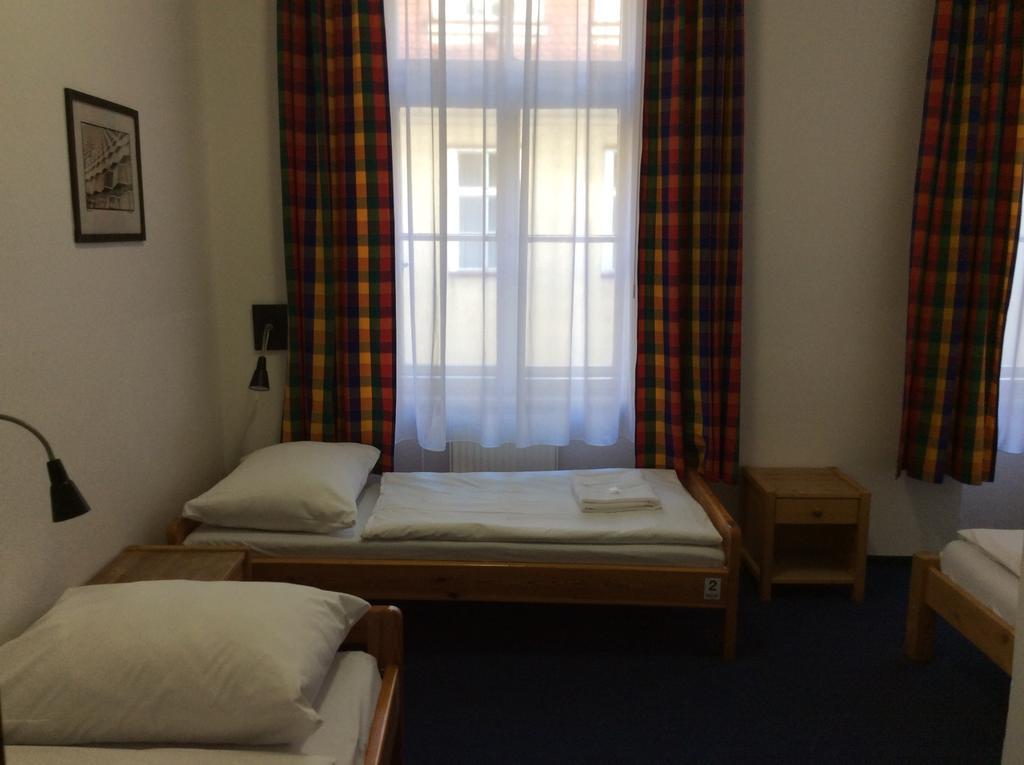 Travellers Hostel Praha Номер фото