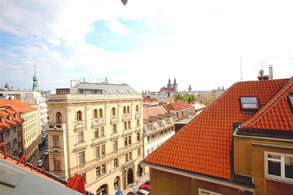 Travellers Hostel Praha Экстерьер фото