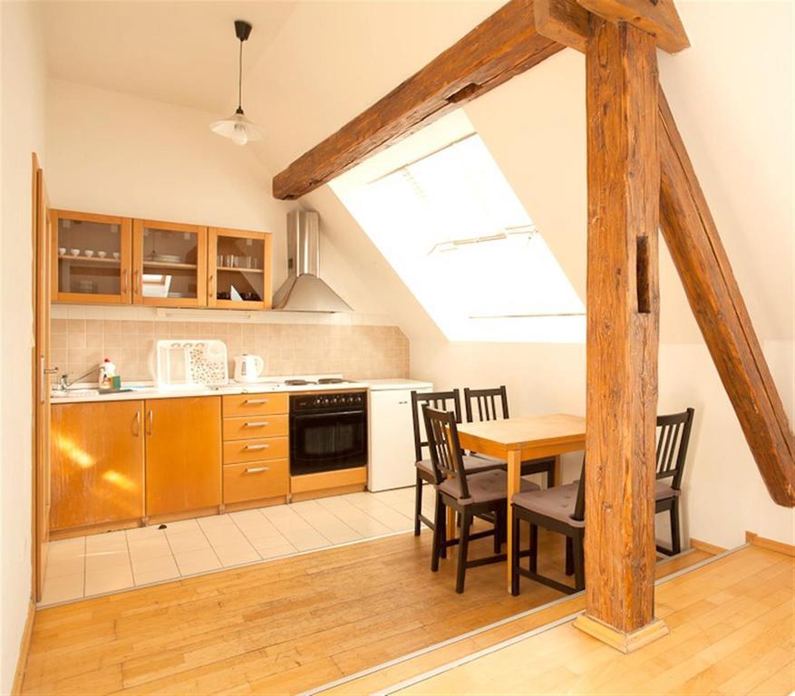Travellers Hostel Praha Экстерьер фото