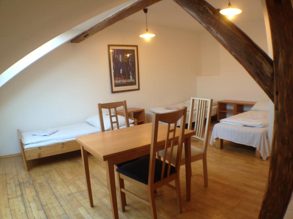 Travellers Hostel Praha Номер фото